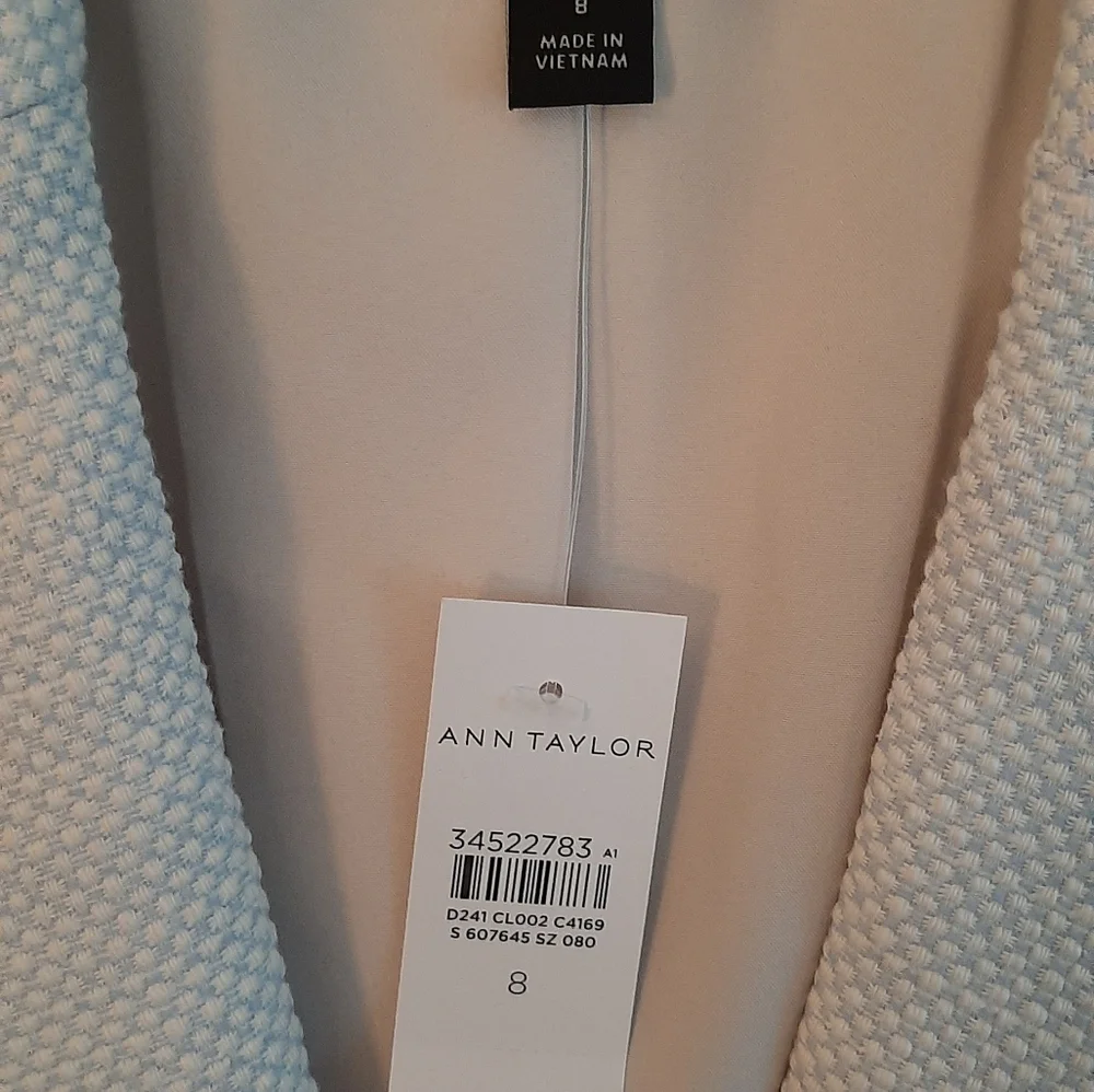 NWT Ann Taylor $169 Knit Twill Newbury Blazer in Texture, Size 8, Style # 607645 - Picture 9 of 11